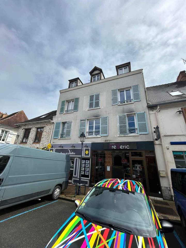 Ravalement peinture minérale Saint-Chéron