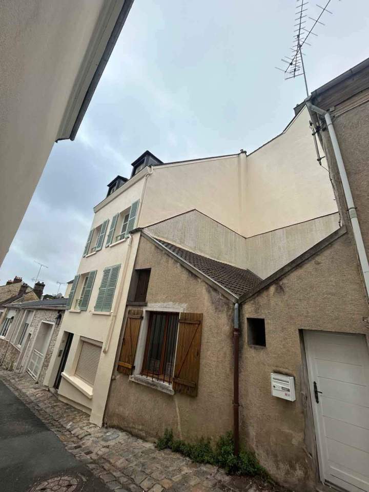 Ravalement peinture minérale Saint-Chéron