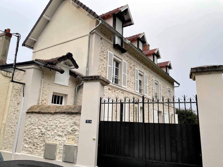 Ravalement joint de pierres Saint-Chéron