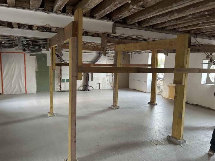 Travaux aménagement ancienne bâtisse Saint-Chéron