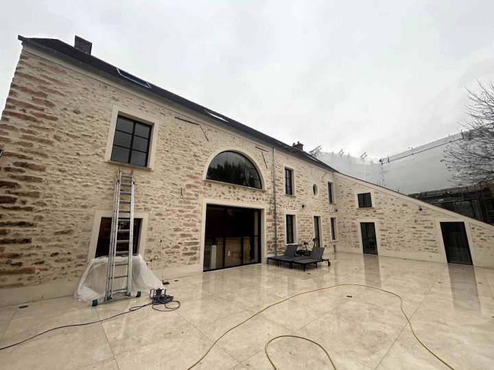 Ravalement joint de pierres Saint-Chéron