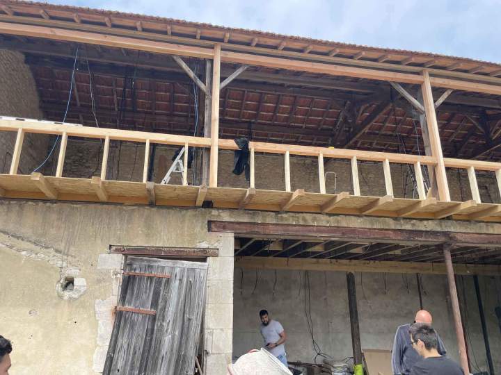 Travaux aménagement grange Saint-Chéron