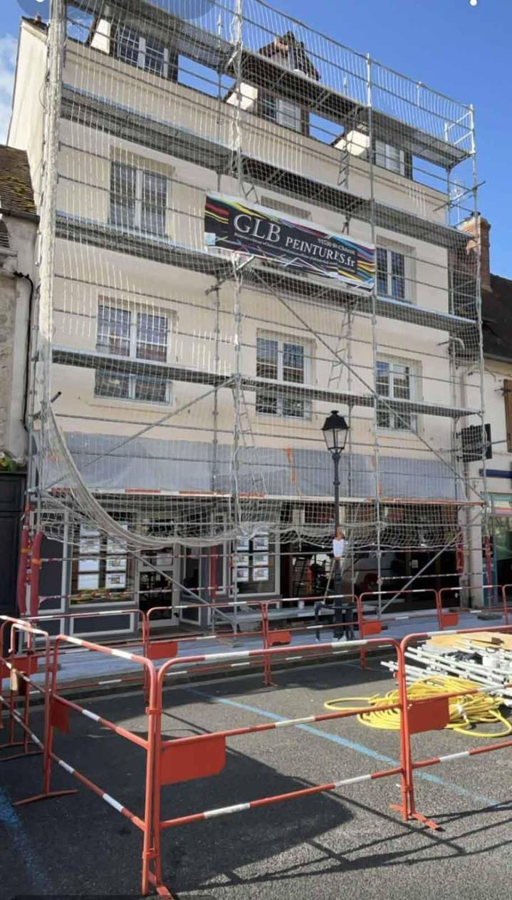 Ravalement peinture minérale Saint-Chéron